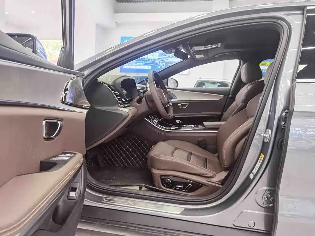 BYD Han — миниатюра 4