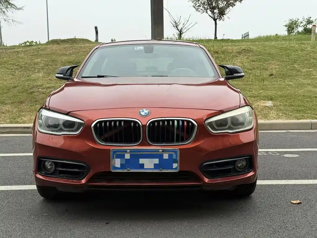 BMW 1 Series (Import) — миниатюра 2