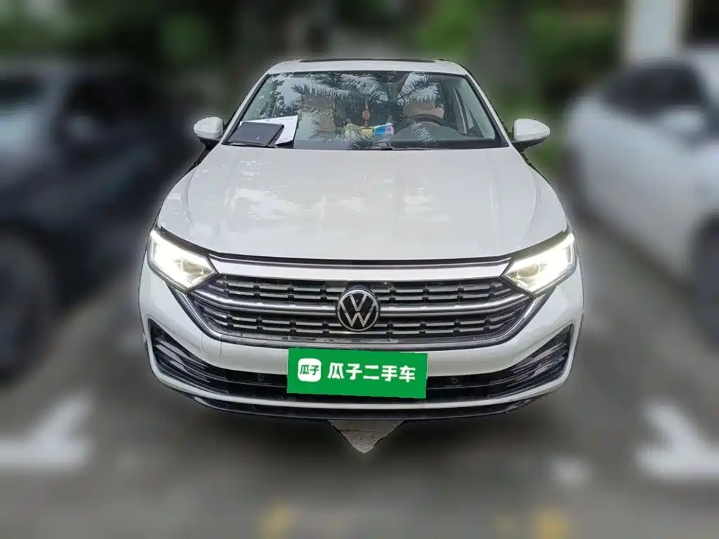 Volkswagen Sagitar — миниатюра 2