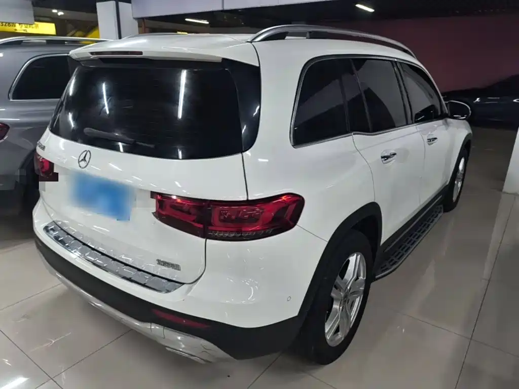 Mercedes-Benz GLB — миниатюра 7