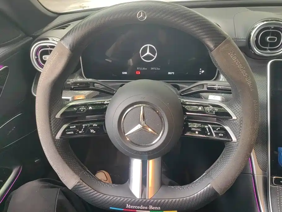 Mercedes-Benz C-Class — миниатюра 15