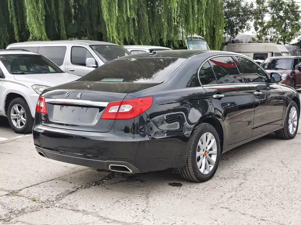 Hongqi Hongqi H7 — миниатюра 5