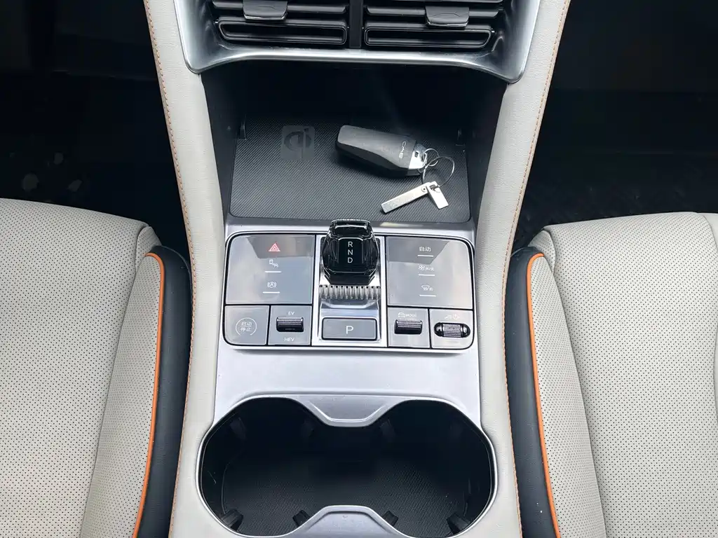 BYD PLUS New Energy — миниатюра 15