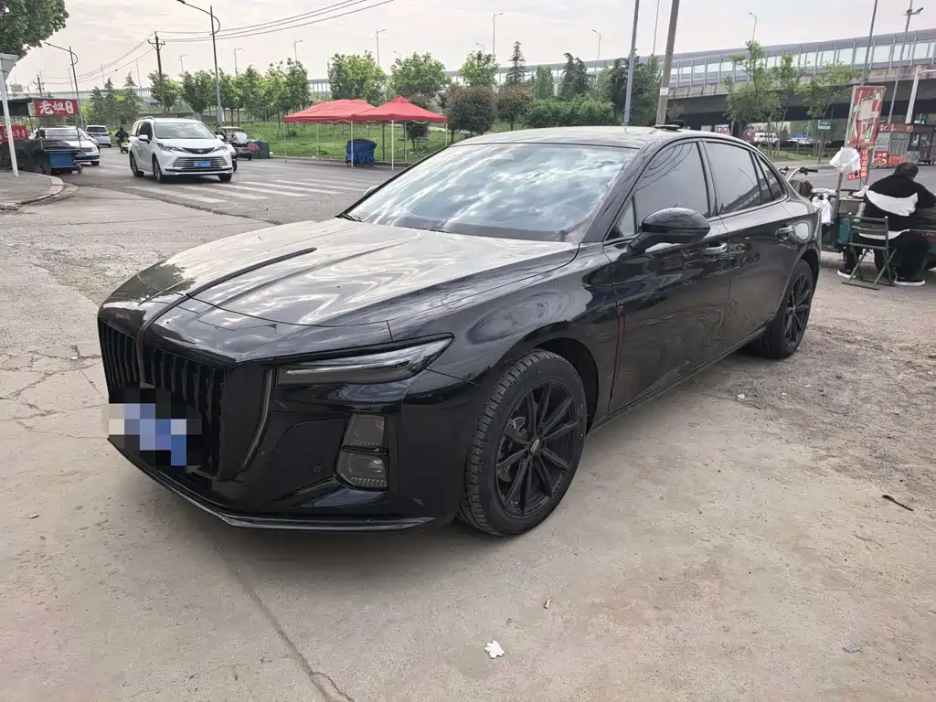 Hongqi Hongqi H5 2025