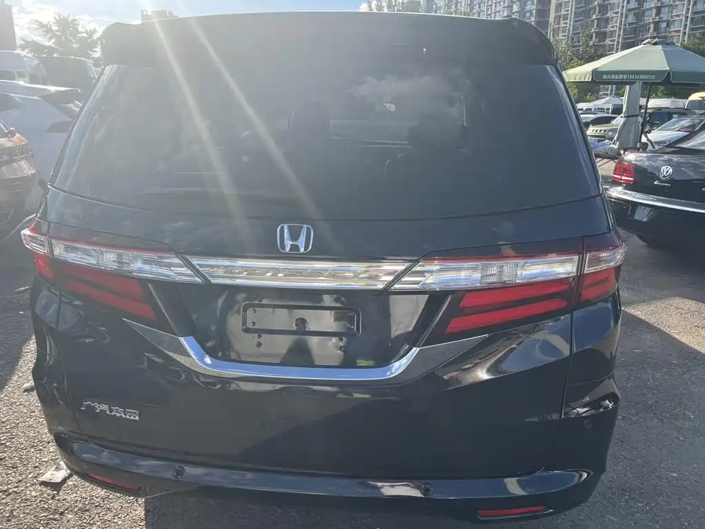 Honda Odyssey — миниатюра 12