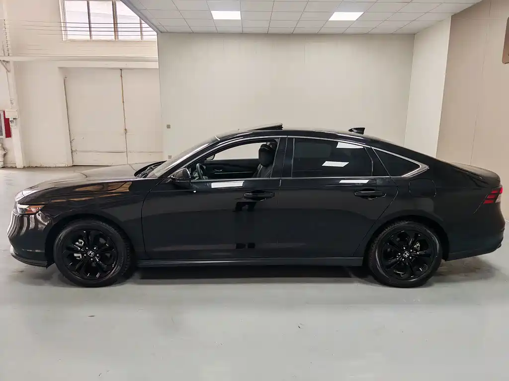 Honda Accord — миниатюра 14
