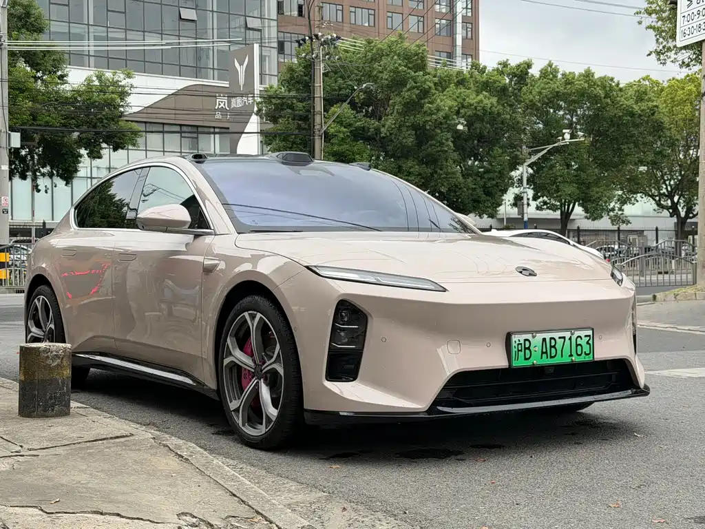 NIO ET5 — миниатюра 2