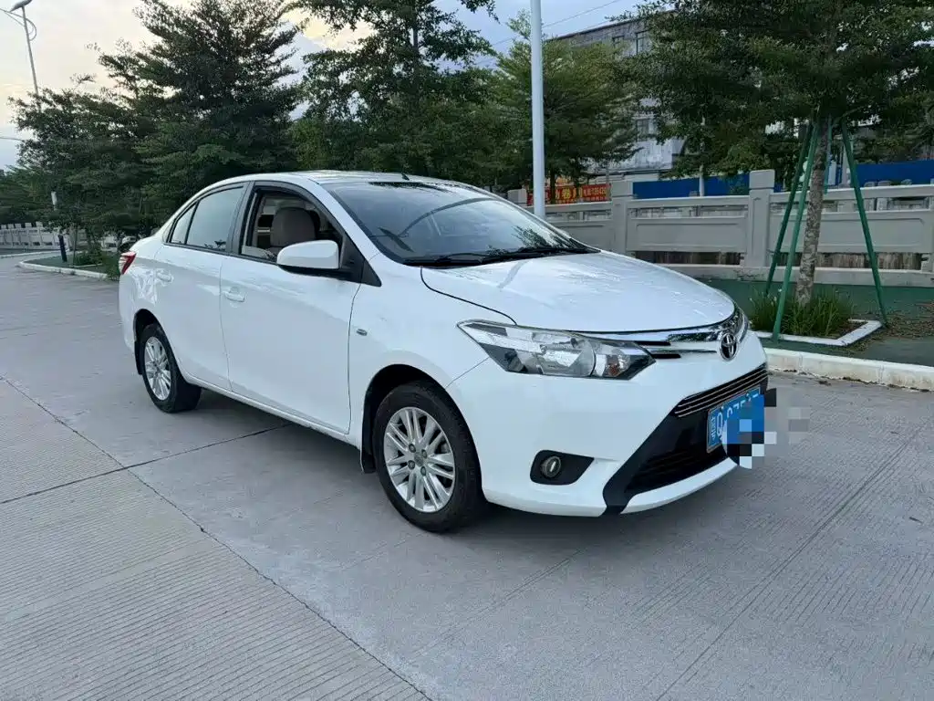 Toyota Vios — миниатюра 4