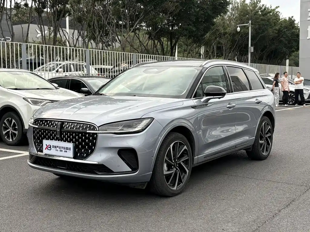 Lincoln Corsair 2023