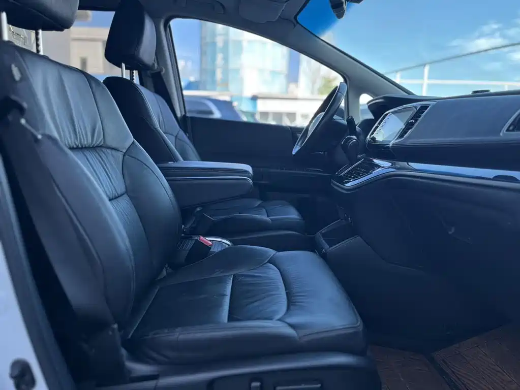 Honda Odyssey — миниатюра 21