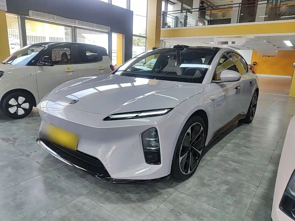 NIO ET5 — миниатюра 2