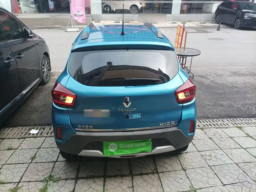 Renault City K-ZE — миниатюра 4