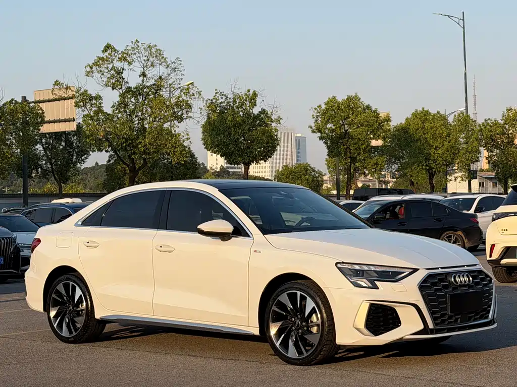 Audi A3 — миниатюра 2
