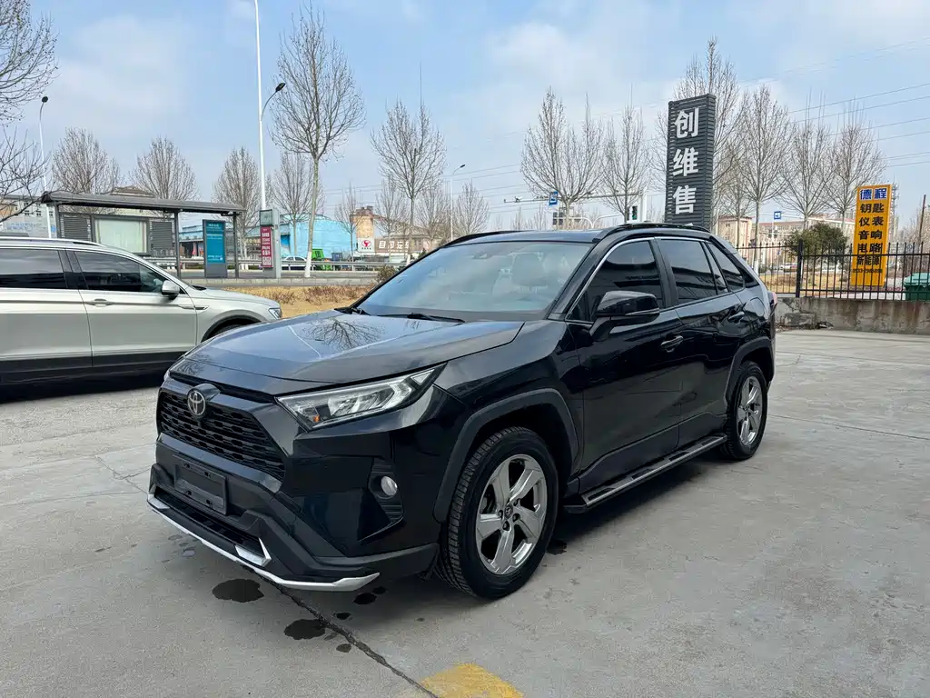 TOYOTA RAV4 RONGFANG