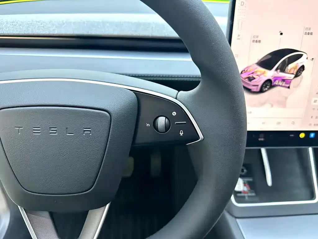 Tesla Model Y L — фотографии объявления, Фото 17