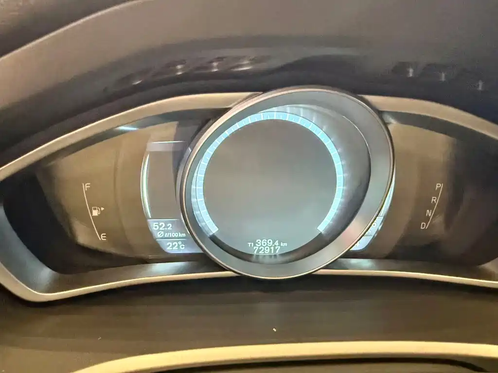 Volvo V40 — миниатюра 4