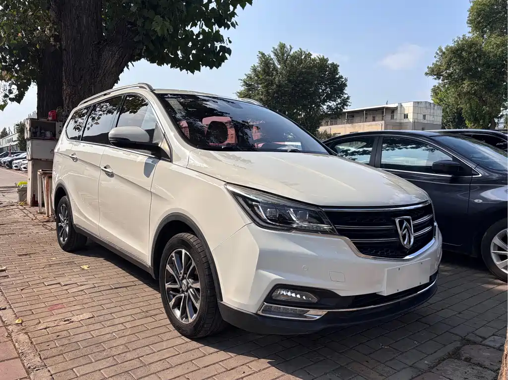 Baojun 730 — миниатюра 2