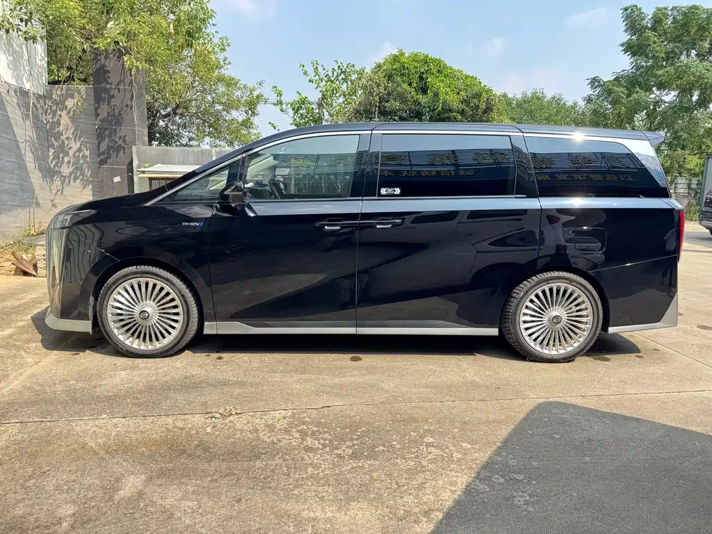 GAC Motor Trumpchi E9 — миниатюра 7