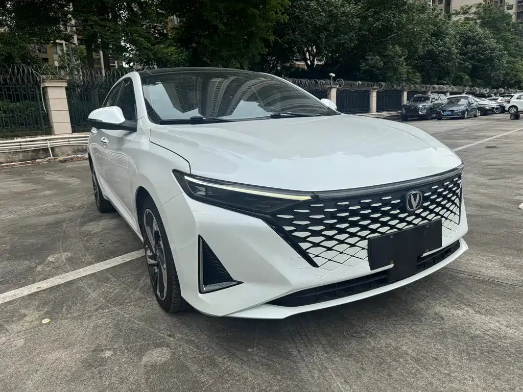 Changan Ruicheng PLUS — миниатюра 3