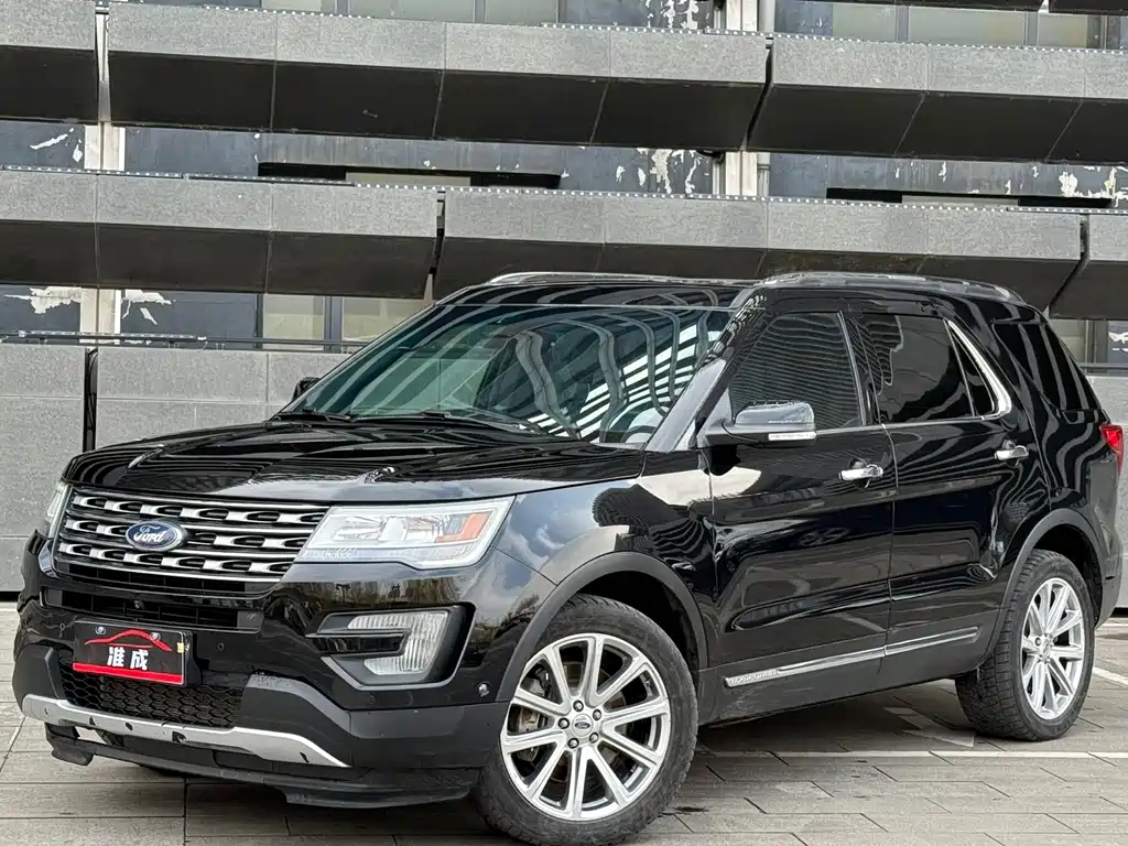 Ford Explorer (Import) 2018