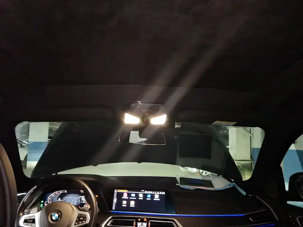 BMW X7 — миниатюра 19