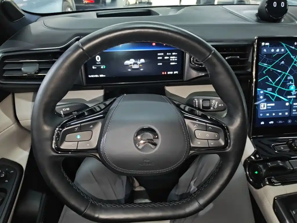 NIO ES8 — миниатюра 11