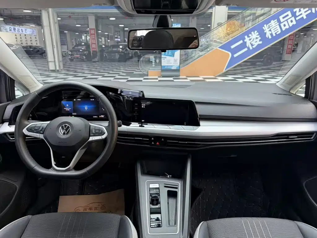 Volkswagen Golf — миниатюра 5
