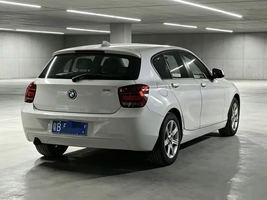 BMW 1 Series (Import) — миниатюра 4