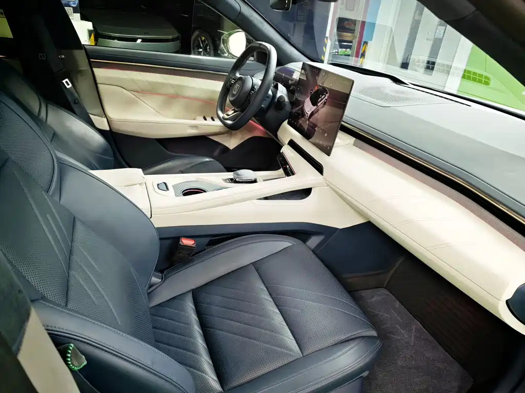 ZEEKR EXTREME KRYPTON 001