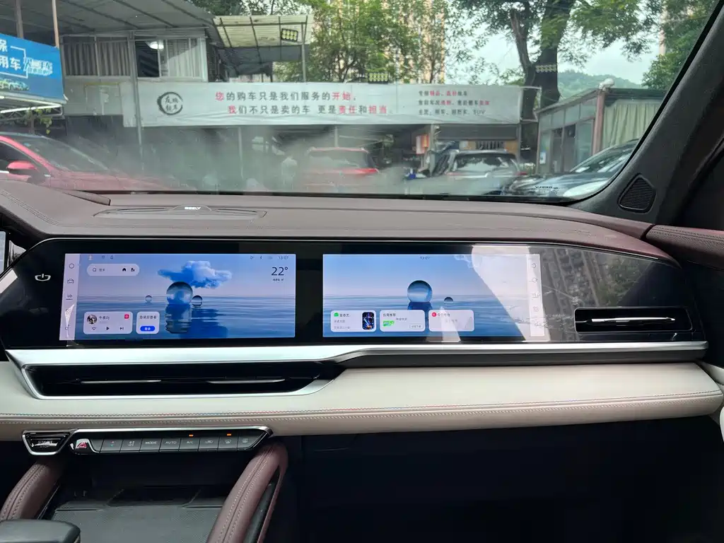 Geely Xingyue L — миниатюра 15