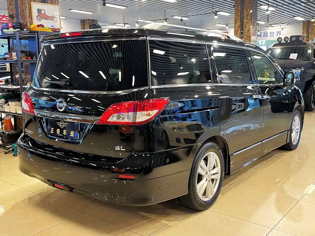 Nissan Quest — миниатюра 6