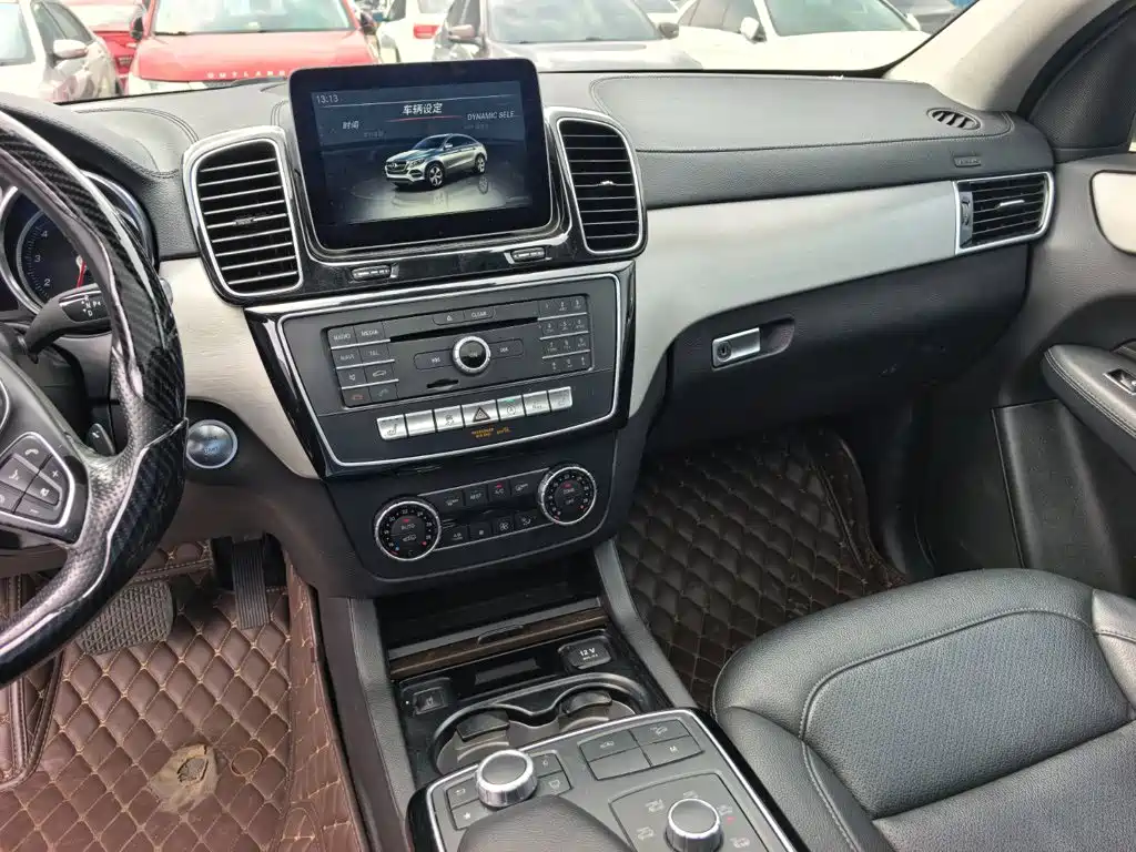 Mercedes-Benz GLE Coupe — миниатюра 13