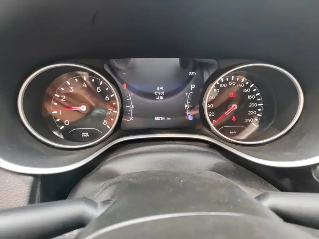 Jeep Compass — миниатюра 7