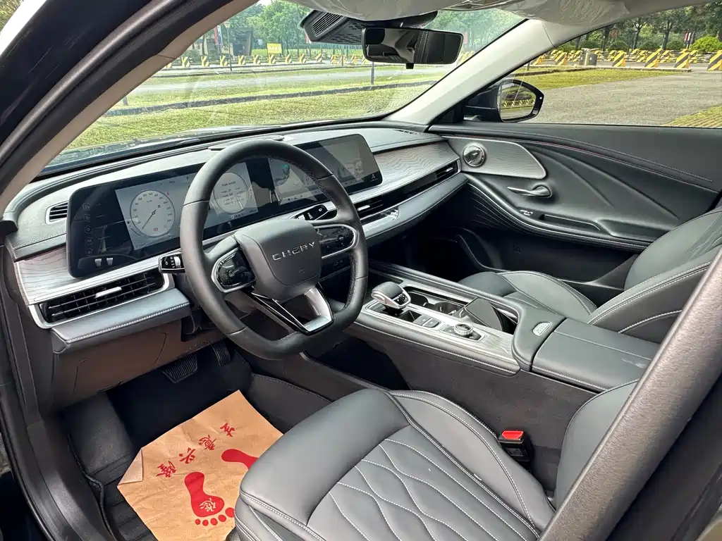 Chery Arrizo 8 — миниатюра 25