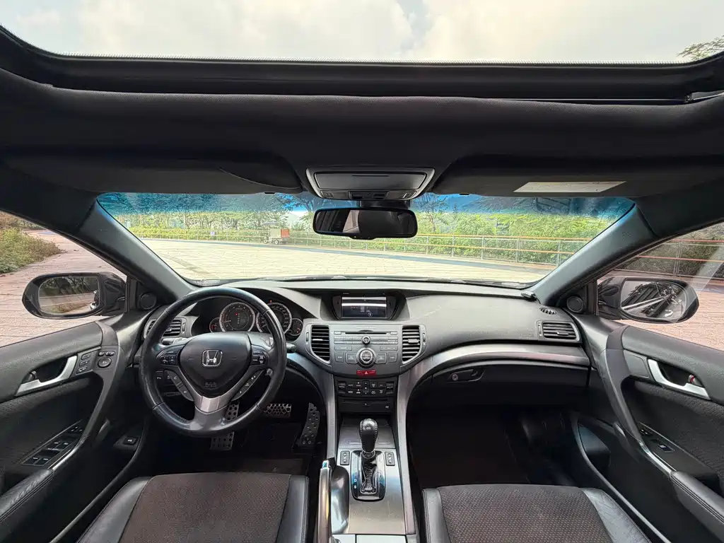 Honda Spirior — миниатюра 7