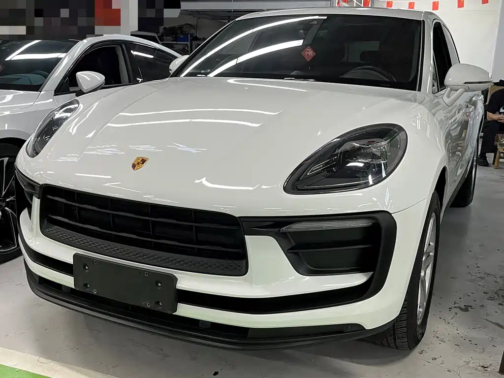 Porsche Macan 2024