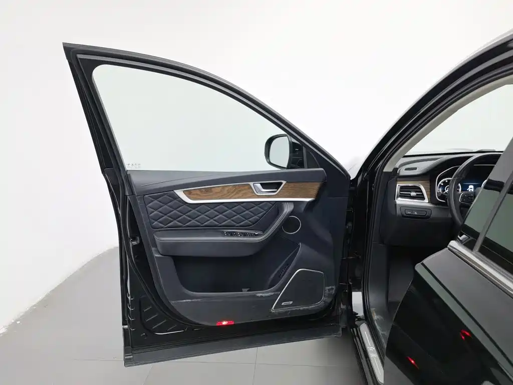 Hongqi Hongqi HS7 — миниатюра 8