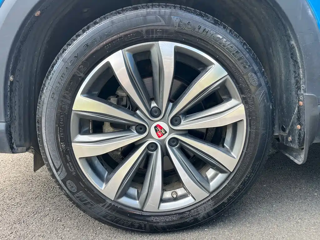 Roewe RX5 MAX — миниатюра 24
