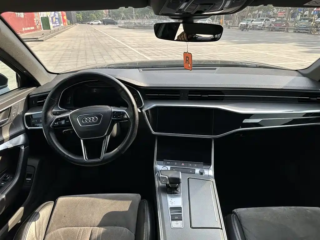 Audi A6L 2019 40 TFSI Luxury