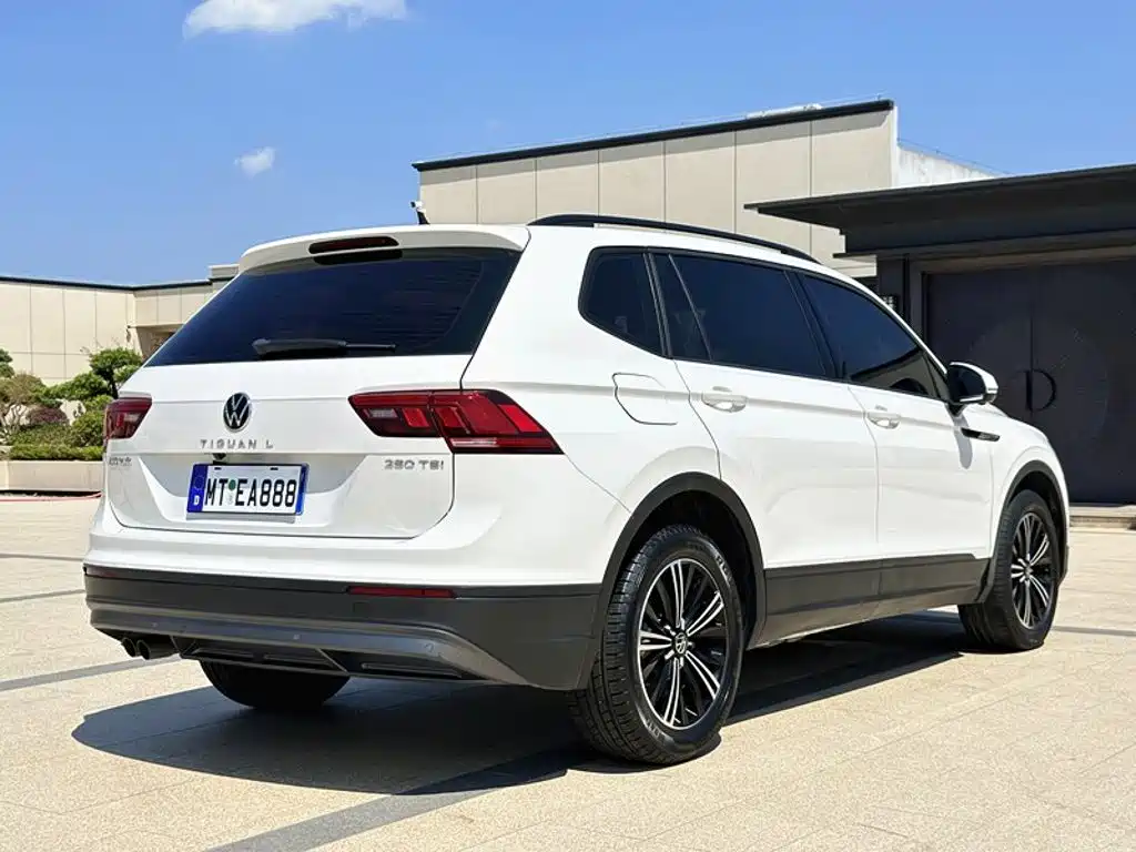 Volkswagen Tiguan L — миниатюра 4