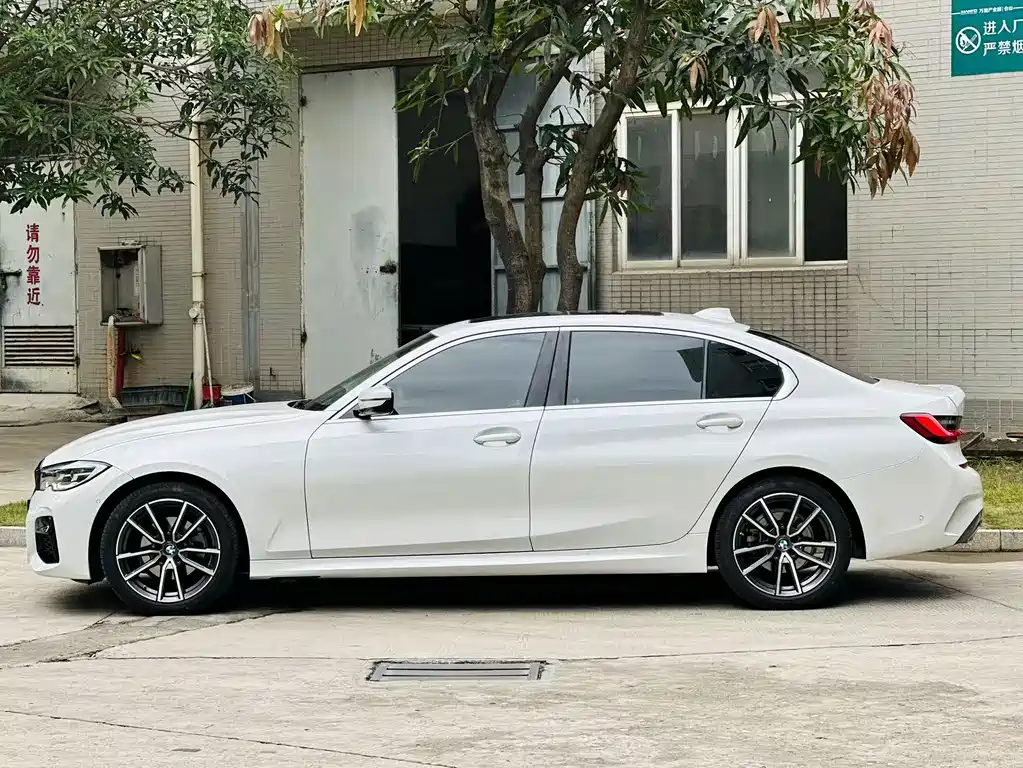 BMW 3 Series — миниатюра 5