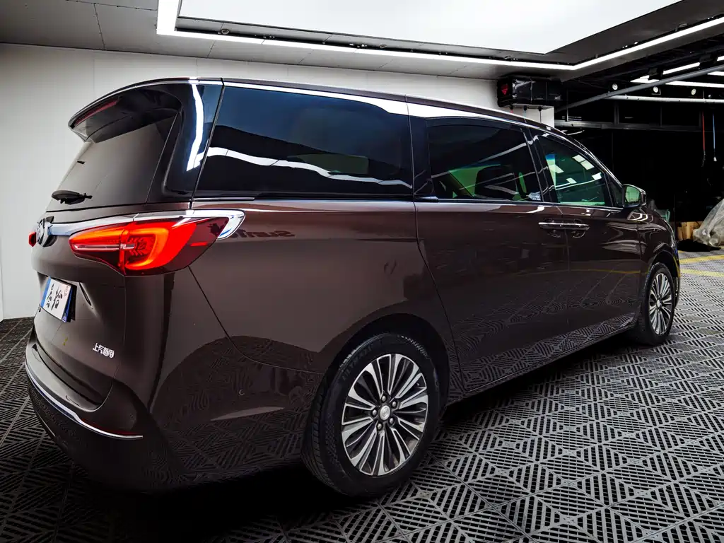 Buick GL8 2021 ES 653T Luxury