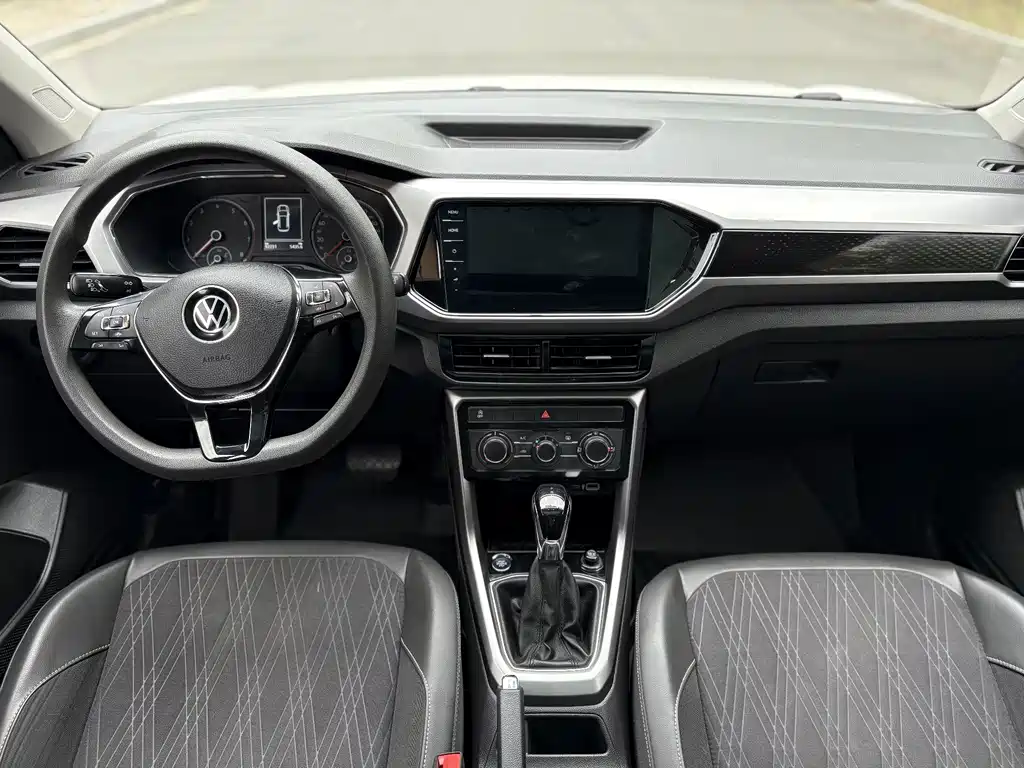 Volkswagen T-Cross — миниатюра 5