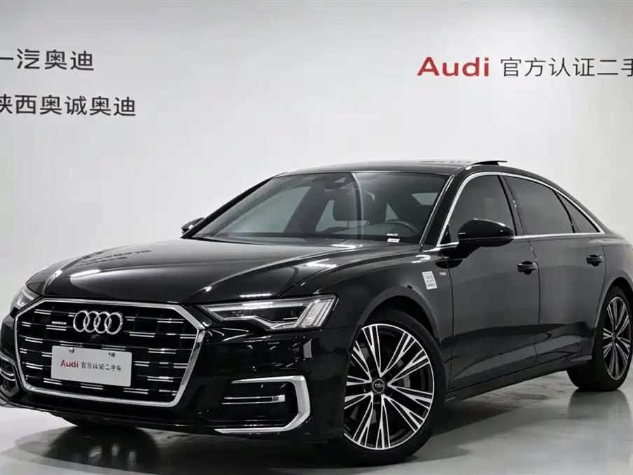 奥迪A6L 2025款 改款 45 TFSI quattro 臻选动感型 2025