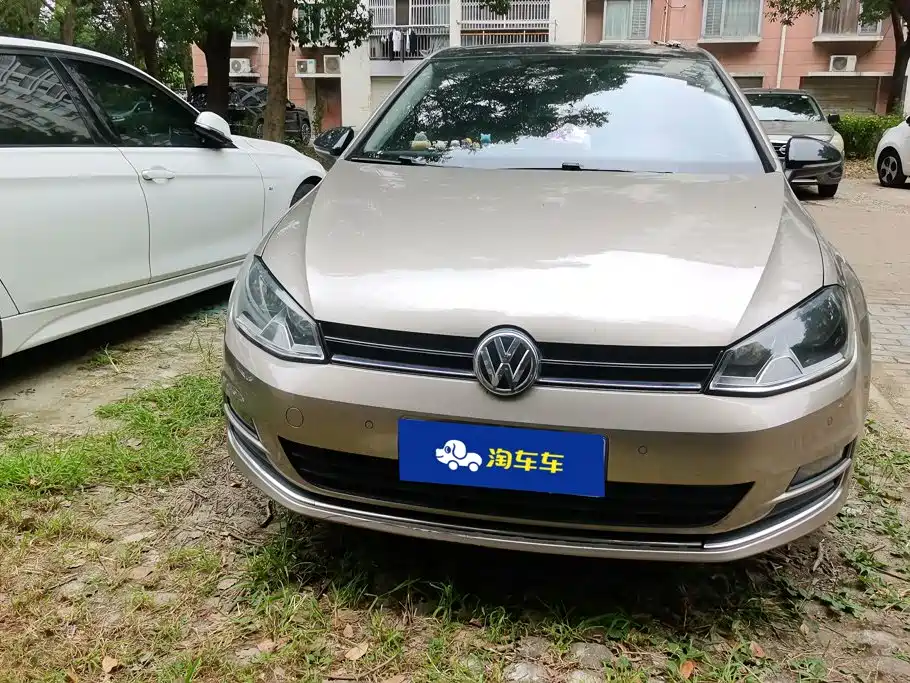 Volkswagen Golf — миниатюра 2