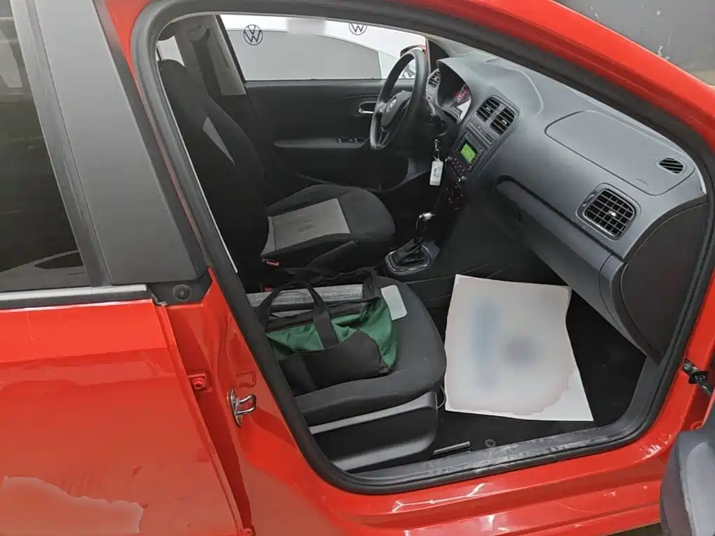 Volkswagen Polo — миниатюра 25