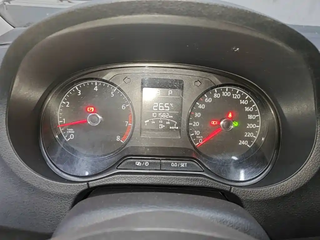 Volkswagen Polo — миниатюра 12