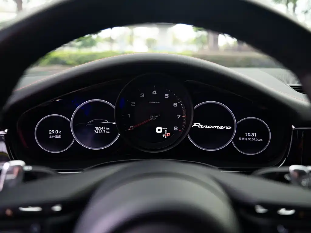 Porsche Panamera — миниатюра 11