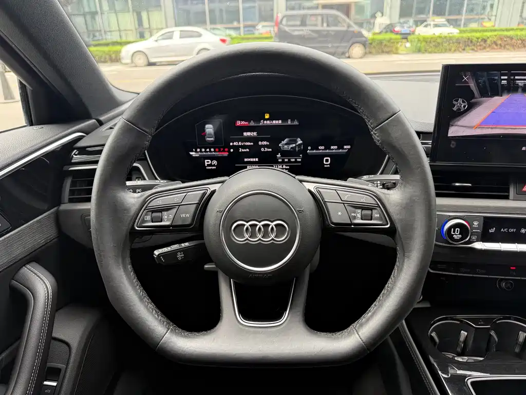 Audi A4L — миниатюра 12