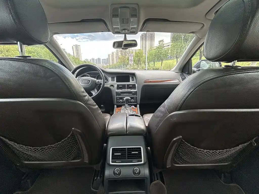 Audi Q7 — миниатюра 19